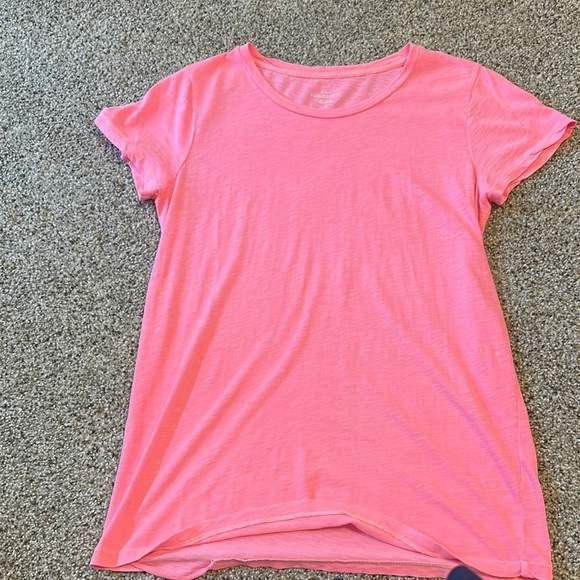 J. Crew Vintage Cotton Bright Pink Short Sleeve T-Shirt, Medium, EUC - Picture 8 of 8